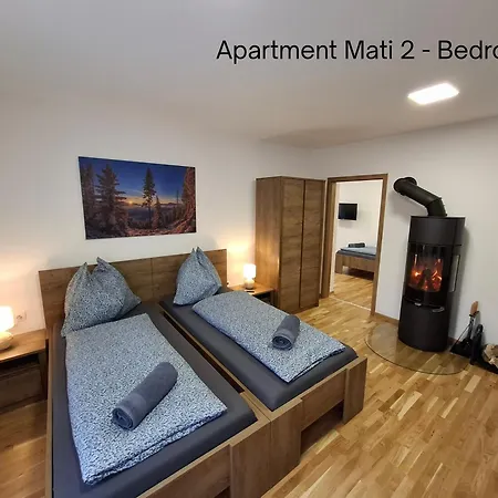 Amalkin Dvor Podbrezova